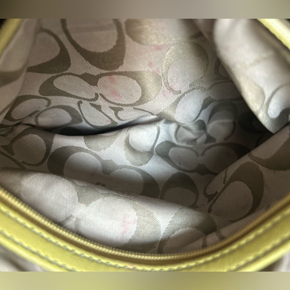 Y2K Large Chartreuse Soho - Picture 2 of 12